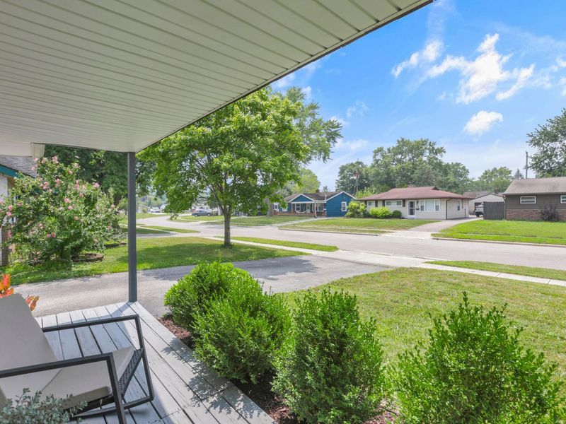 4348 Maplegrove Drive, Grove City, OH 43123 Photo 4