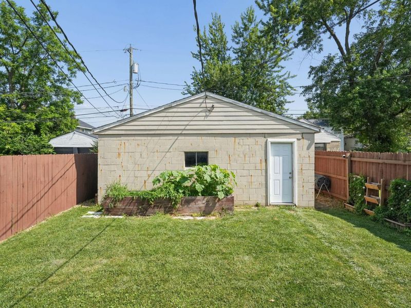 1124 E 21st Avenue, Columbus, OH 43211 Photo 32