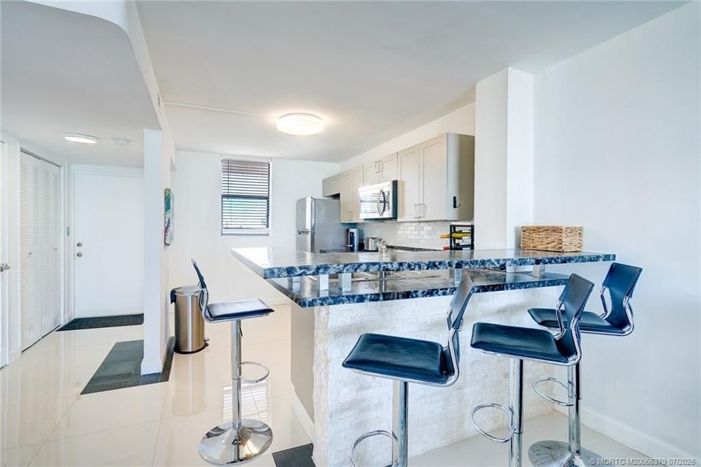 9940 S Ocean Drive, Unit 305, Jensen Beach, FL 34957 Photo