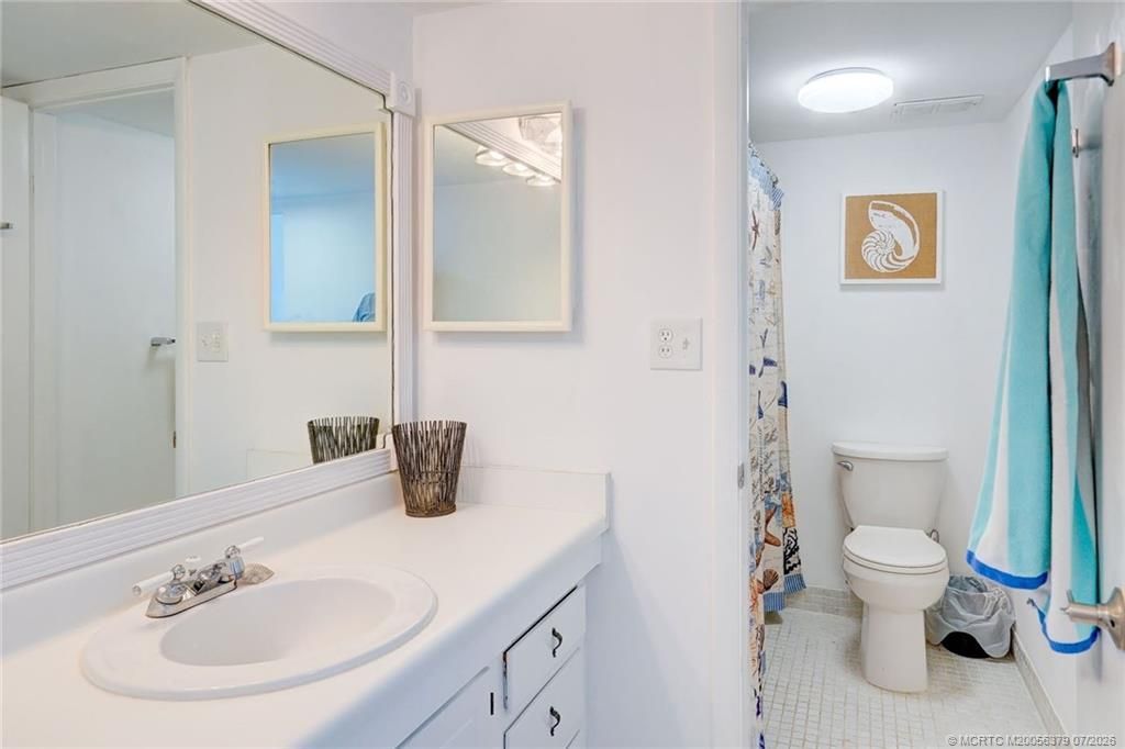 9940 S Ocean Drive, Unit 305, Jensen Beach, FL 34957 Photo
