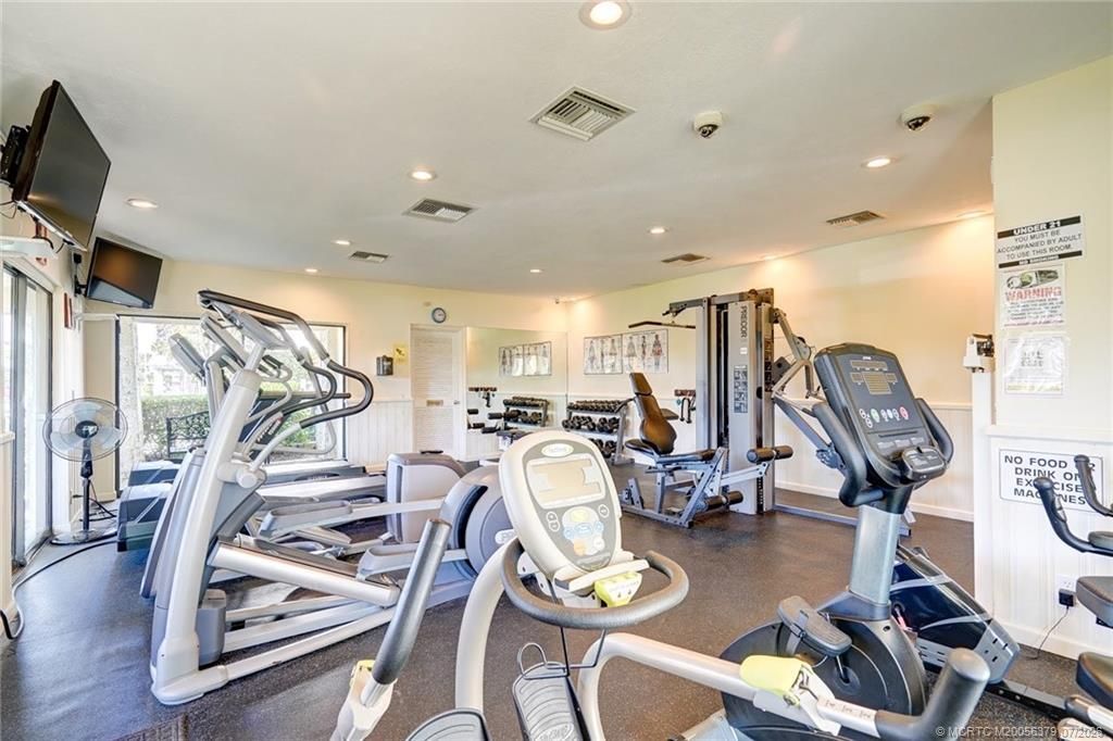 9940 S Ocean Drive, Unit 305, Jensen Beach, FL 34957 Photo