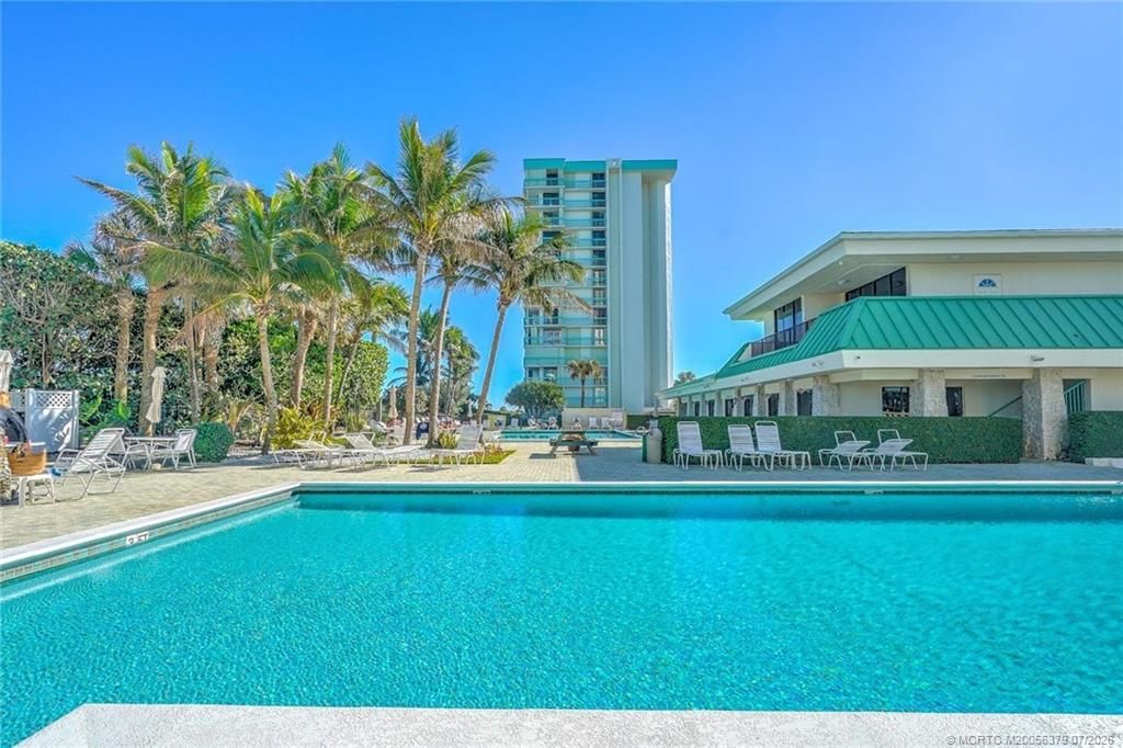 9940 S Ocean Drive, Unit 305, Jensen Beach, FL 34957 Photo