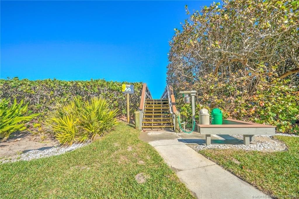 9940 S Ocean Drive, Unit 305, Jensen Beach, FL 34957 Photo