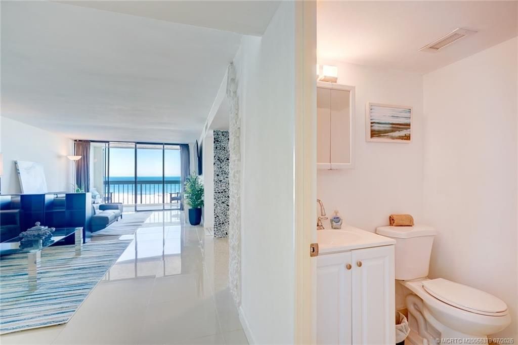9940 S Ocean Drive, Unit 305, Jensen Beach, FL 34957 Photo