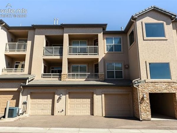 605 Cougar Bluff Point, Unit 108, Colorado Springs, CO 80906