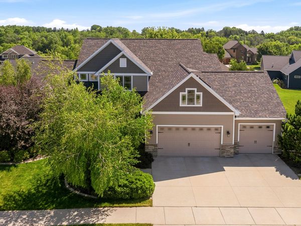 6622 N Kurey Dr, Appleton, WI 54913