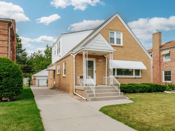 2408 Mitchell St, Racine, WI 53403