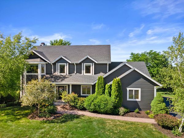 2088 Lower Ridge Rd, Port Washington, WI 53074