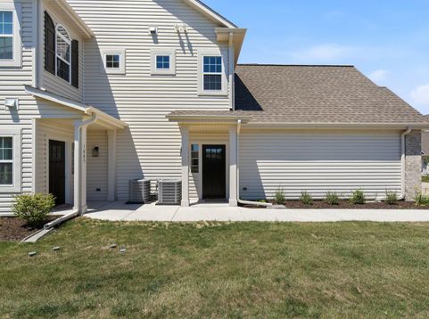 Main Photo