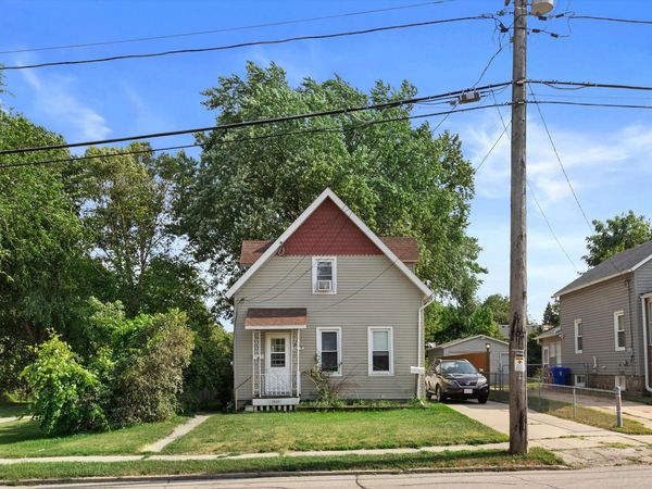 1619 43rd St, Kenosha, WI 53140