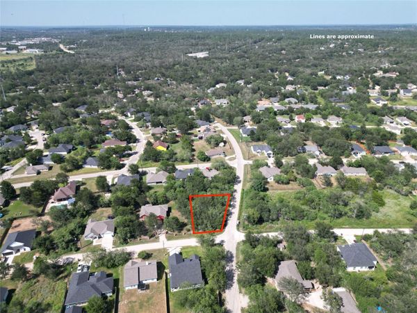 000 W Pauwela LN , Bastrop, TX 78602