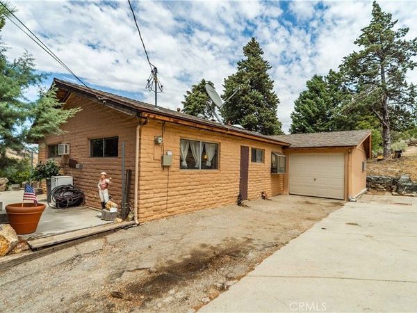 42766 Ranch Club Road, Lake Hughes, CA 93532