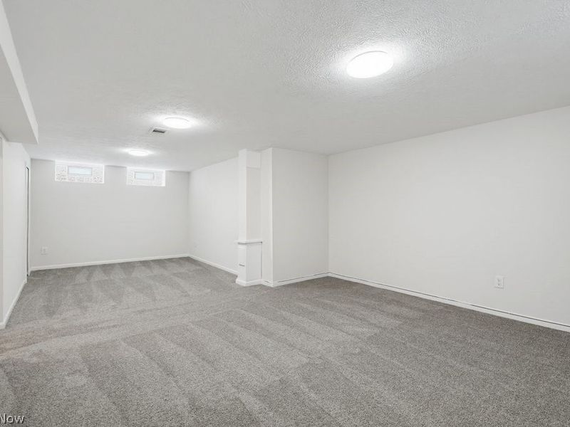 1257 Sunset Road, Mayfield Heights, OH 44124 Photo 32