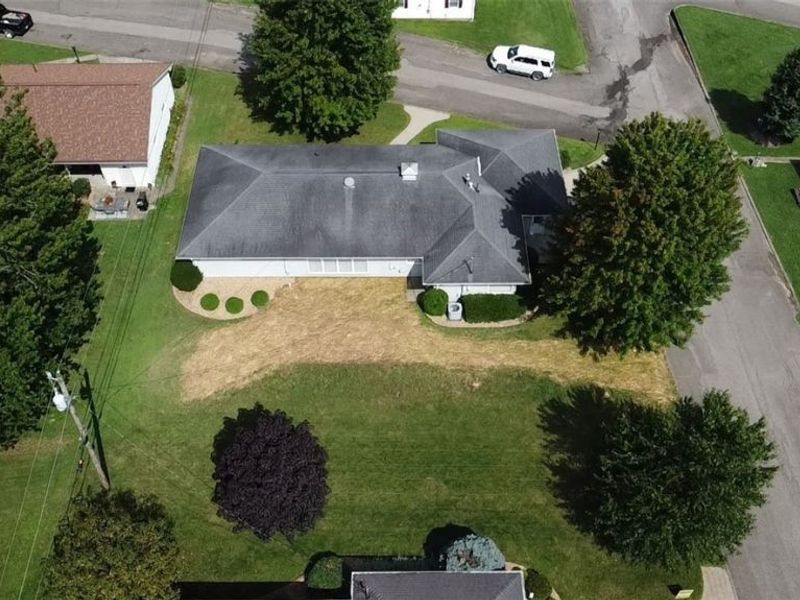 16860 Bronze Heights Lane, Caldwell, OH 43724 Photo 9