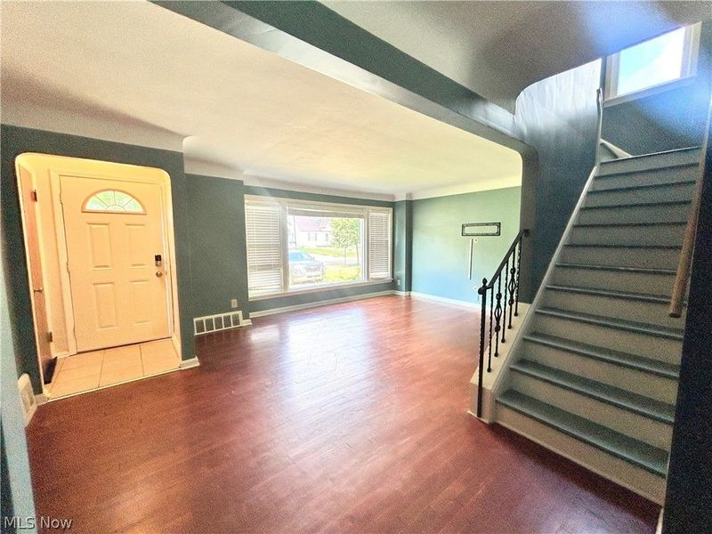 1011 Learidge Road, Lyndhurst, OH 44124 Photo 11