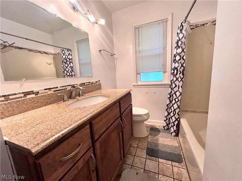 1011 Learidge Road, Lyndhurst, OH 44124 Photo 13