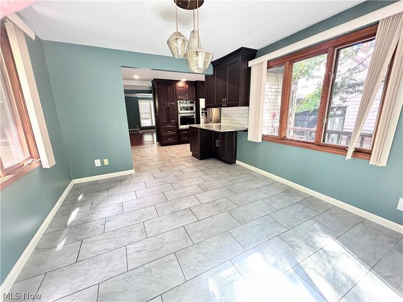 1011 Learidge Road, Lyndhurst, OH 44124 Photo 9