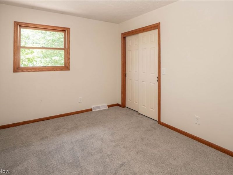 6104 Shipslanding Avenue NW, Canton, OH 44718 Photo 34