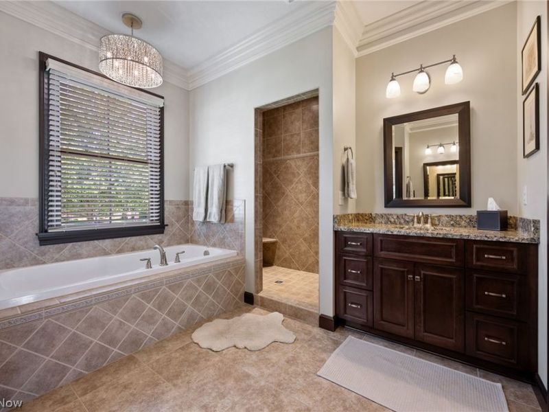 1136 Laurel Green Drive NE, North Canton, OH 44720 Photo 26