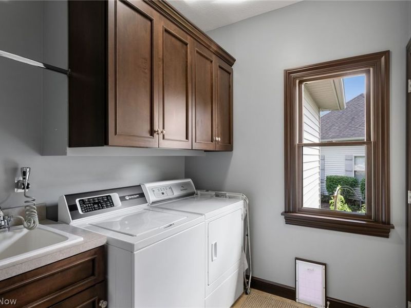 1136 Laurel Green Drive NE, North Canton, OH 44720 Photo 28