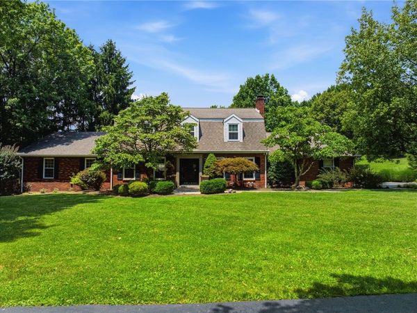 7461 National Pike, Uniontown, PA 15401