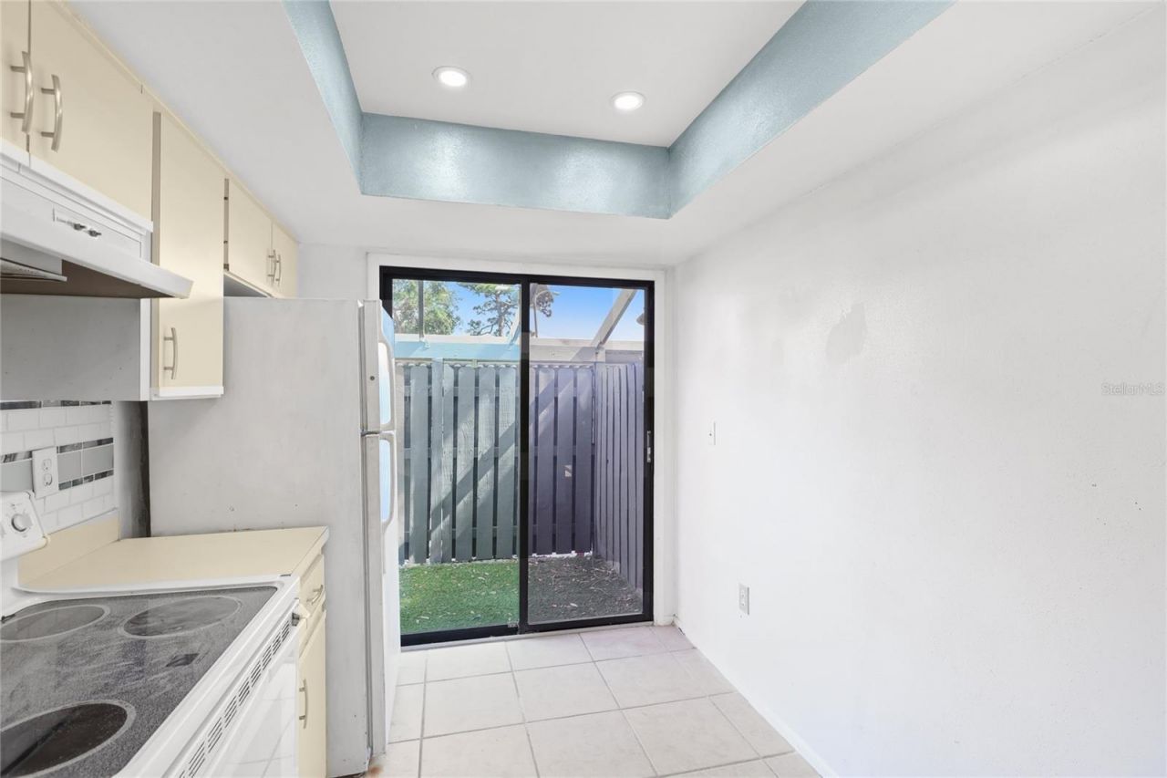 5683 Summerside Lane, Unit 25A, Sarasota, FL 34231 Photo