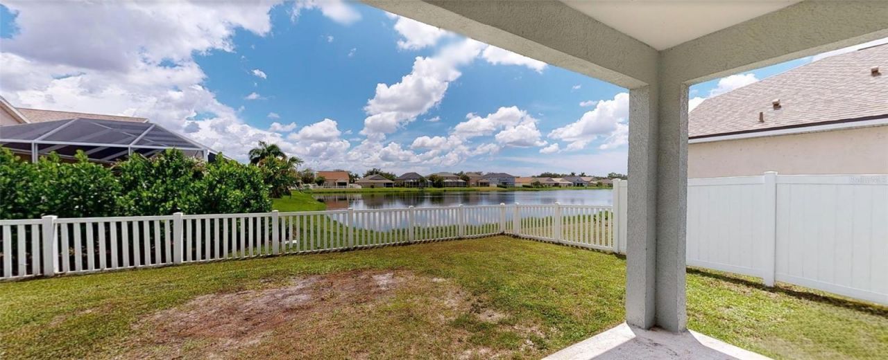 5224 58th Terrace E, Bradenton, FL 34203 Photo
