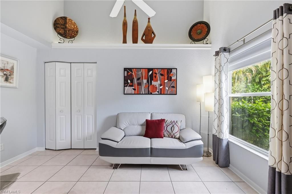 1768 Royal Cir , Unit 1402, Naples, FL 34112 Photo