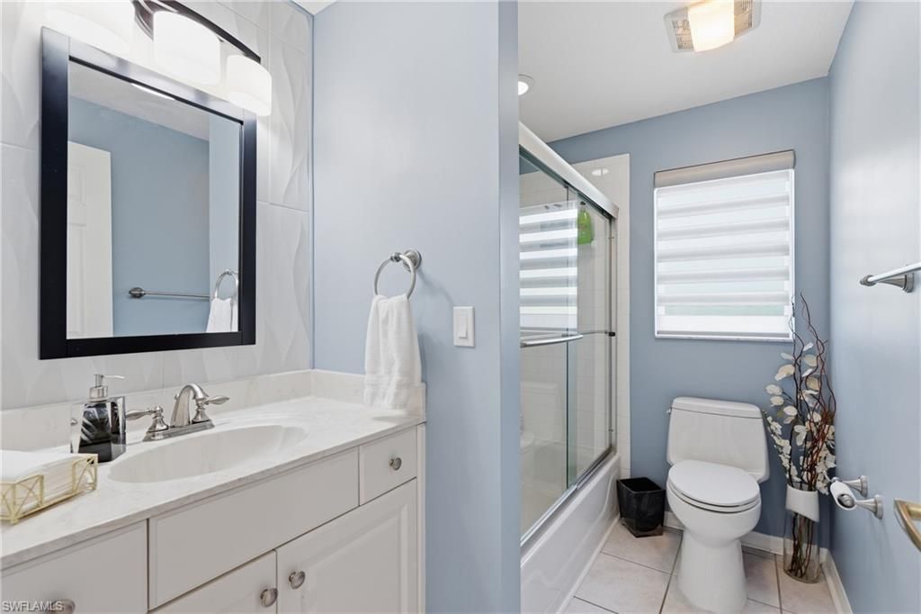 1768 Royal Cir , Unit 1402, Naples, FL 34112 Photo