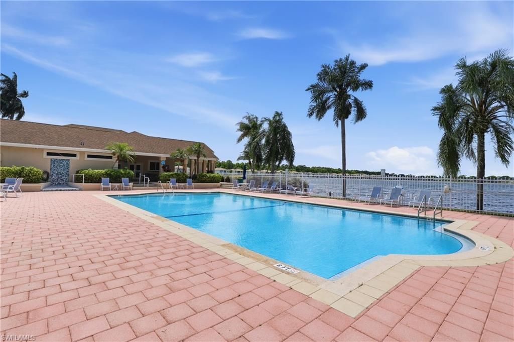 1768 Royal Cir , Unit 1402, Naples, FL 34112 Photo