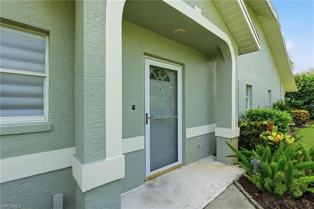 1768 Royal Cir , Unit 1402, Naples, FL 34112 Photo