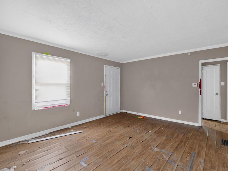 1927 Gault Street , Columbus, OH 43205 Photo 6