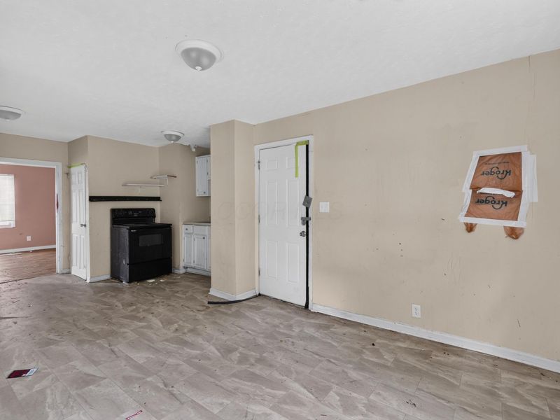 1927 Gault Street , Columbus, OH 43205 Photo 8