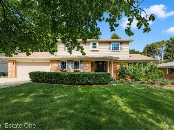 148 Clair Hill Drive , Rochester Hills, MI 48309