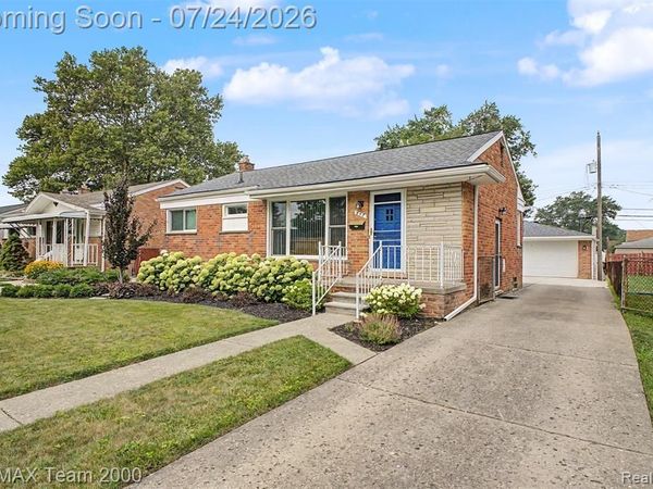 447 Gilman Street , Garden City, MI 48135
