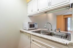 4713 Cobblestone Dr. photo 4