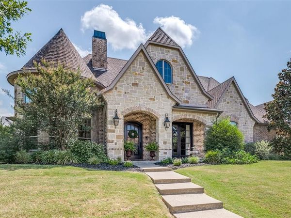 121 Brentwood Drive , Heath, TX 75032
