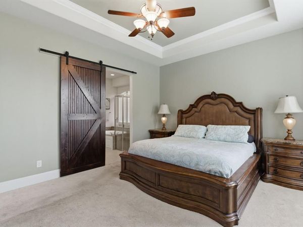 400 Ridgewood Drive, Lewisville, TX 75067