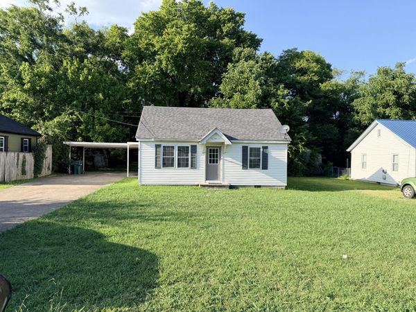 212 W Adams Ave , Lebanon, TN 37087