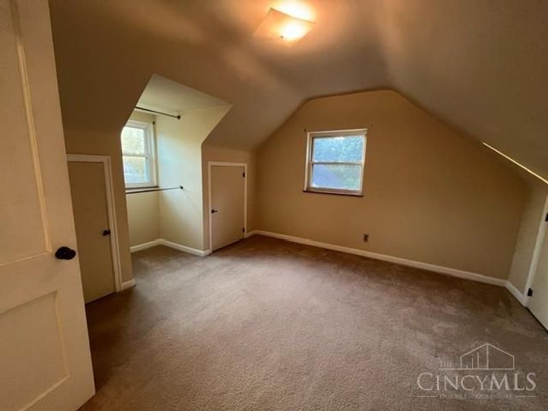 6825 Esther Lane, Madeira, OH 45243 Photo 17
