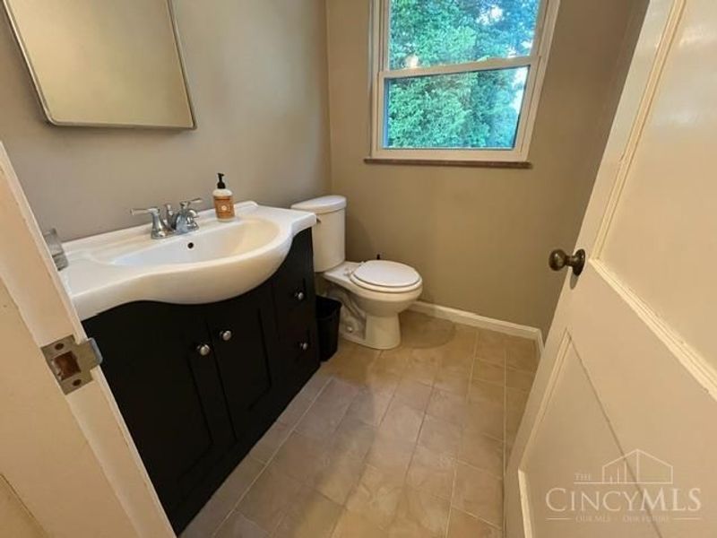 6825 Esther Lane, Madeira, OH 45243 Photo 18