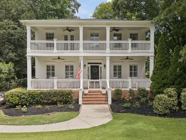 1875 La Dawn Lane NW, Atlanta, GA 30318