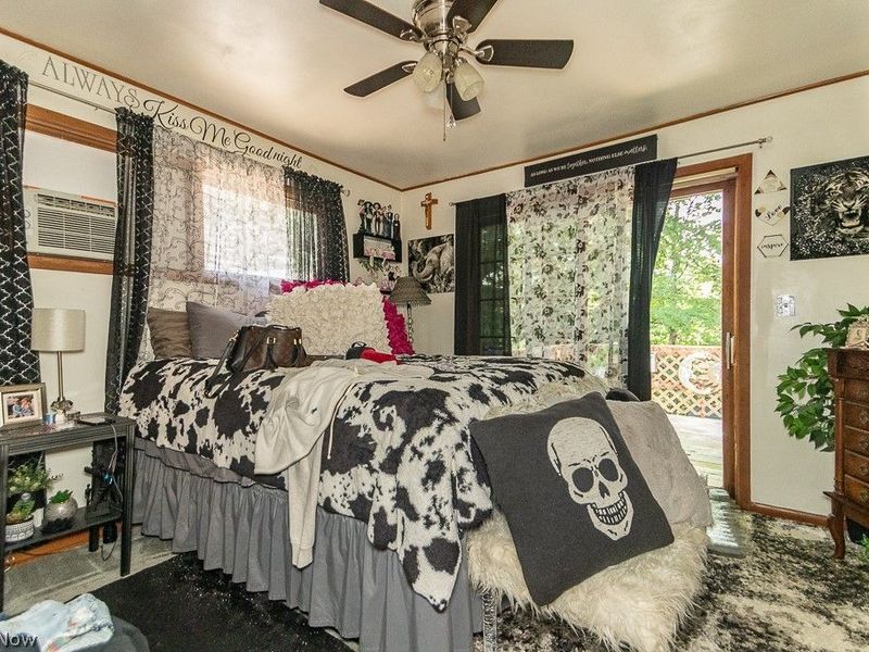 243 W Glendale Street, Bedford, OH 44146 Photo 11