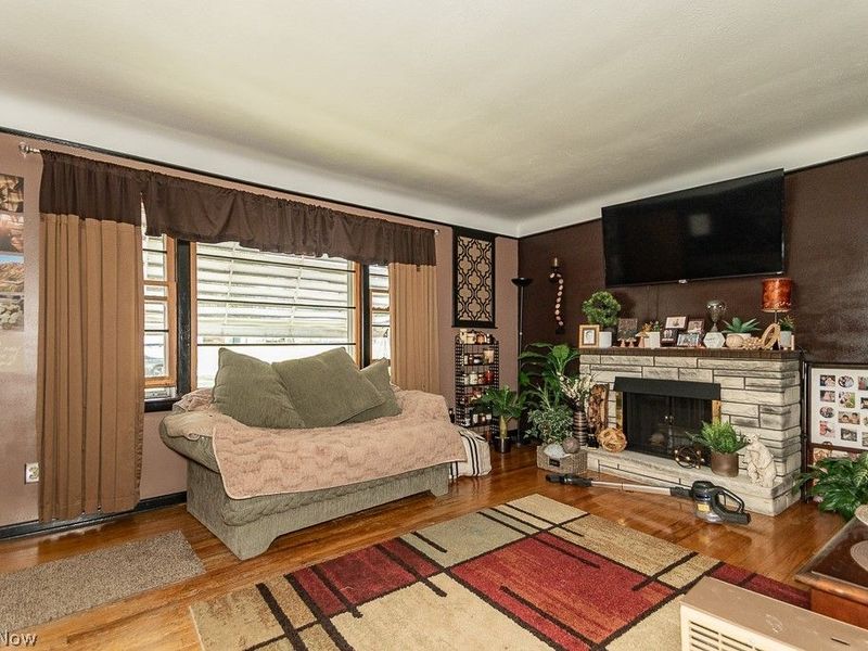 243 W Glendale Street, Bedford, OH 44146 Photo 4