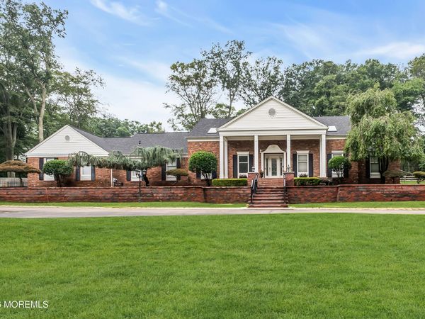 6 Deep Wood Lane, Colts Neck, NJ 07722