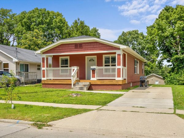 1317 College Avenue, Des Moines, IA 50314