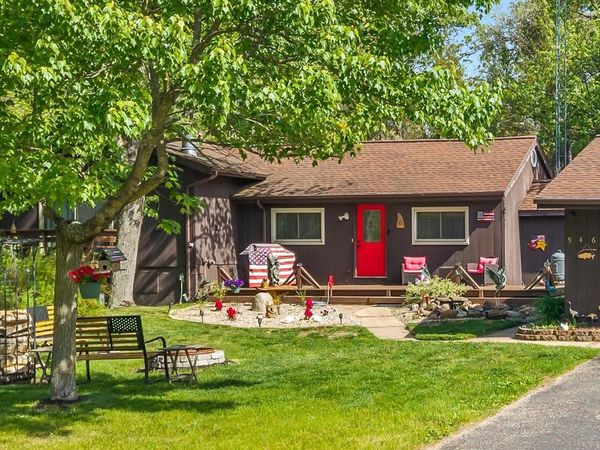 946 Gale Drive, Wisconsin Dells, WI 53965