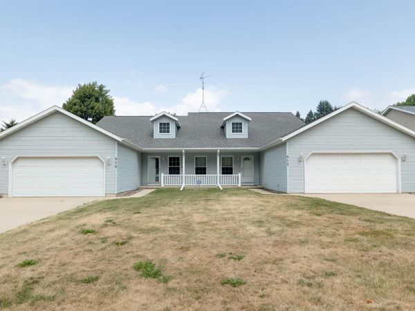910-912 Prospect AVENUE, Beaver Dam, WI 53916