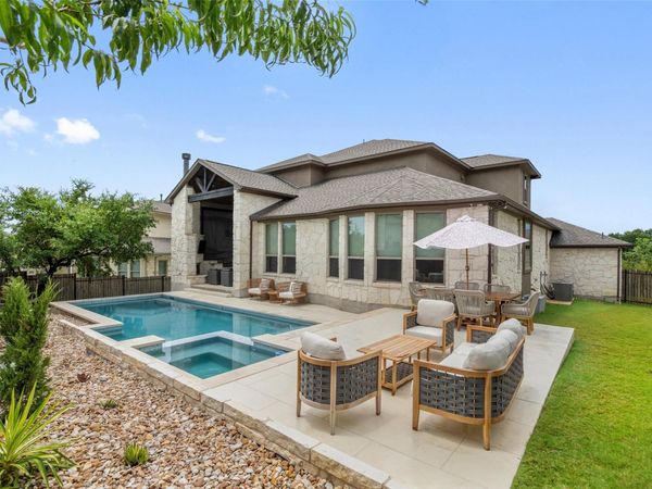 7116 Vicenza DR, Austin, TX 78739