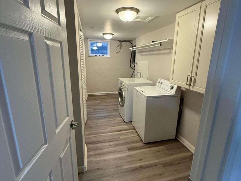4006 Halsey , Columbus, OH 43228 Photo 2